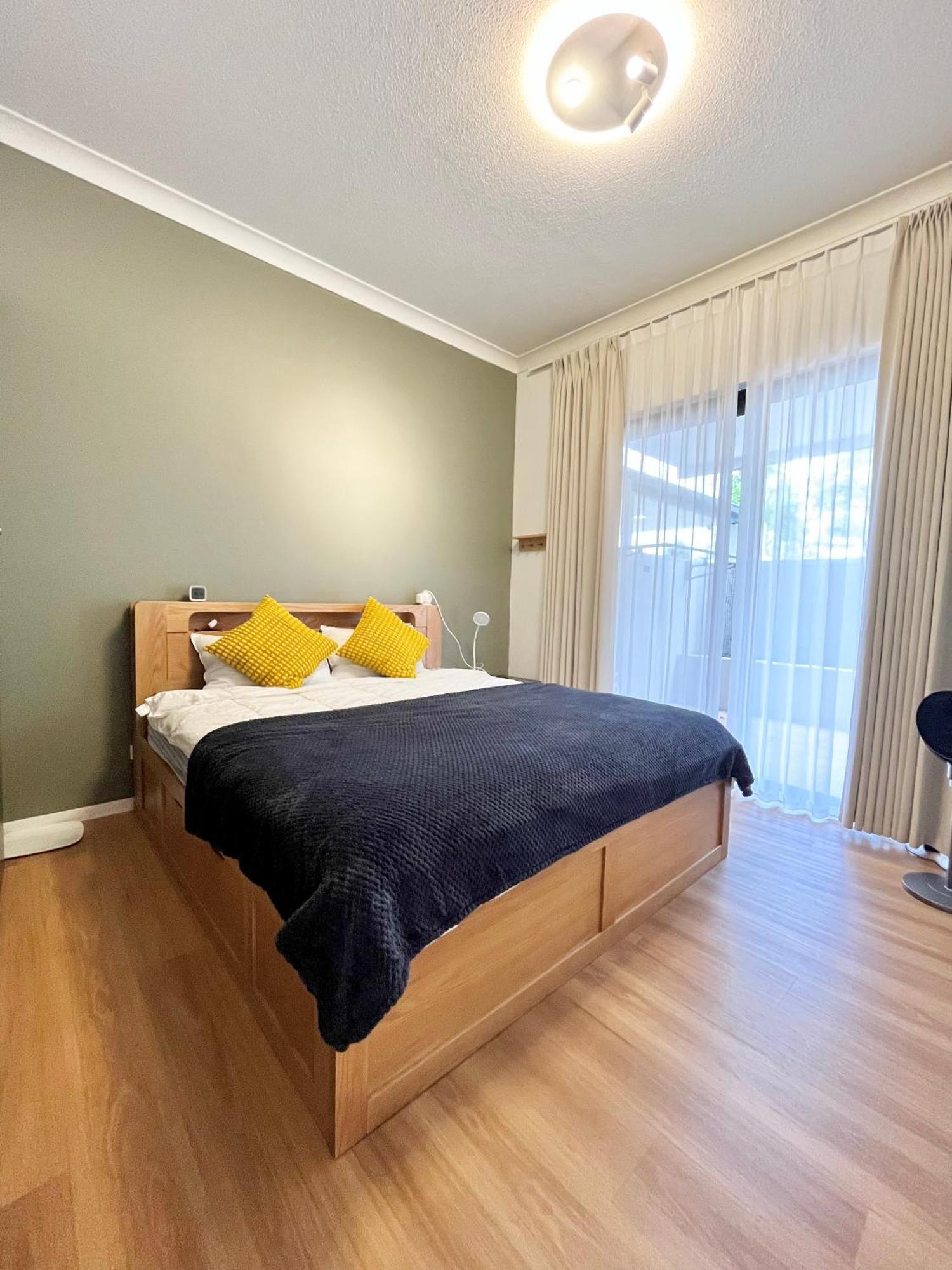 Parkview Aparthotel 4*